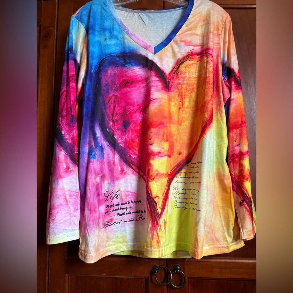 No tag Colorful Heart Print Women's Top NWOT #1466 - Picture 6 of 10